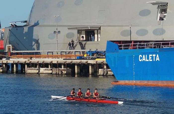Яхта російського мільярдера Андрія Мельниченка Sailing A Yacht на випробуваннях в Гібралтарі (6 фото + відео)