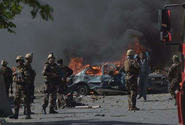 Великий теракт в Кабулі біля посольства Німеччини (12 фото + 3 відео)