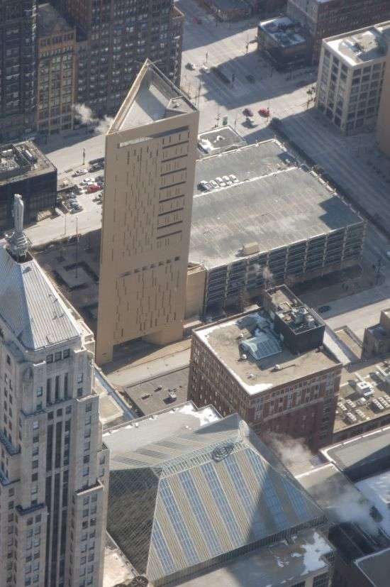 27-поверхова вязниця-хмарочос в Чикаго (13 фото)