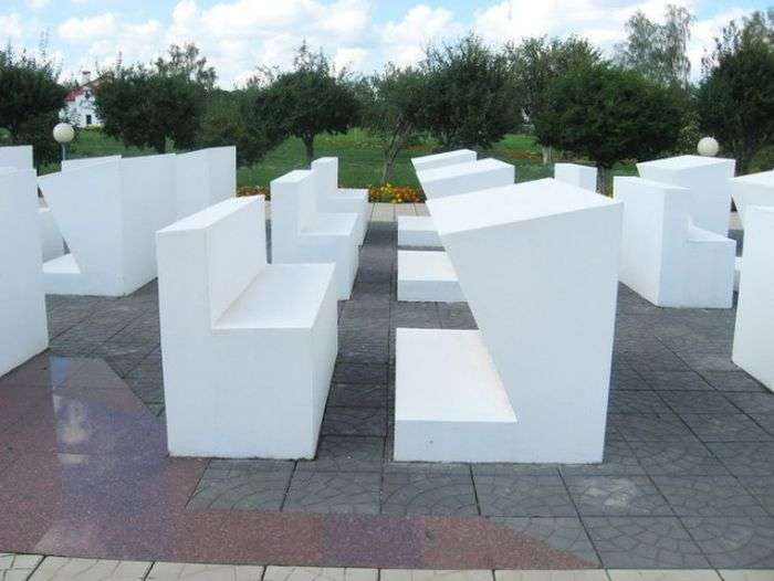 Памятник загиблим дітям в білоруській селі Червоний Берег (5 фото)