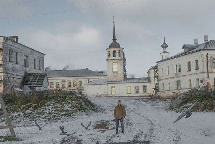 Життя у віддаленому чоловічому монастирі Архангельської області (23 фото)