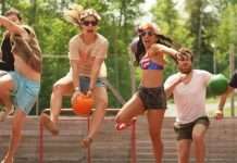 Літній табір для дорослих (10 фото)