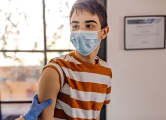 Вакцинація проти ВПЛ для хлопчиків: ключ до глобальної ліквідації раку шийки матки