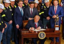 Адміністрація Трампа дала вказівку армії закуповувати електроенергію у вугільних електростанцій