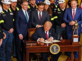 Адміністрація Трампа дала вказівку армії закуповувати електроенергію у вугільних електростанцій