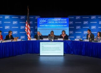 Суд заблокував зміни в політиці вакцинації, ініційовані Робертом Кеннеді-молодшим