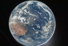 NASA Публікує Перші Фотографії Землі з Місії Artemis II