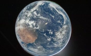 NASA Публікує Перші Фотографії Землі з Місії Artemis II