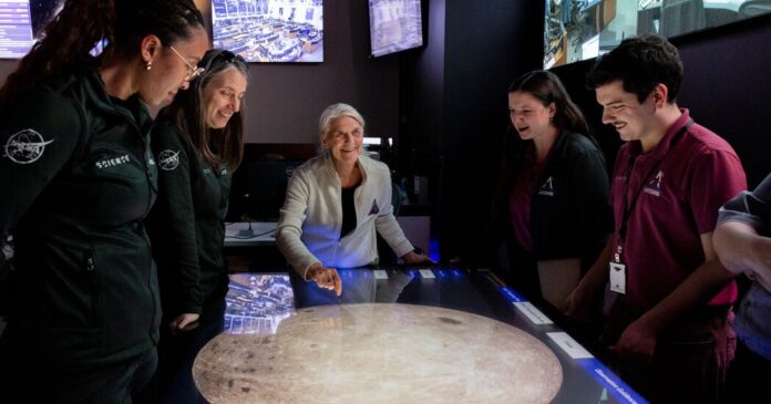 cceff2e7-b12b-4c08-982e-483e68ef0eea