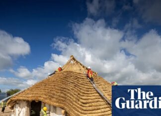 English Heritage ricostruisce una sala neolitica di 4.500 anni a Stonehenge